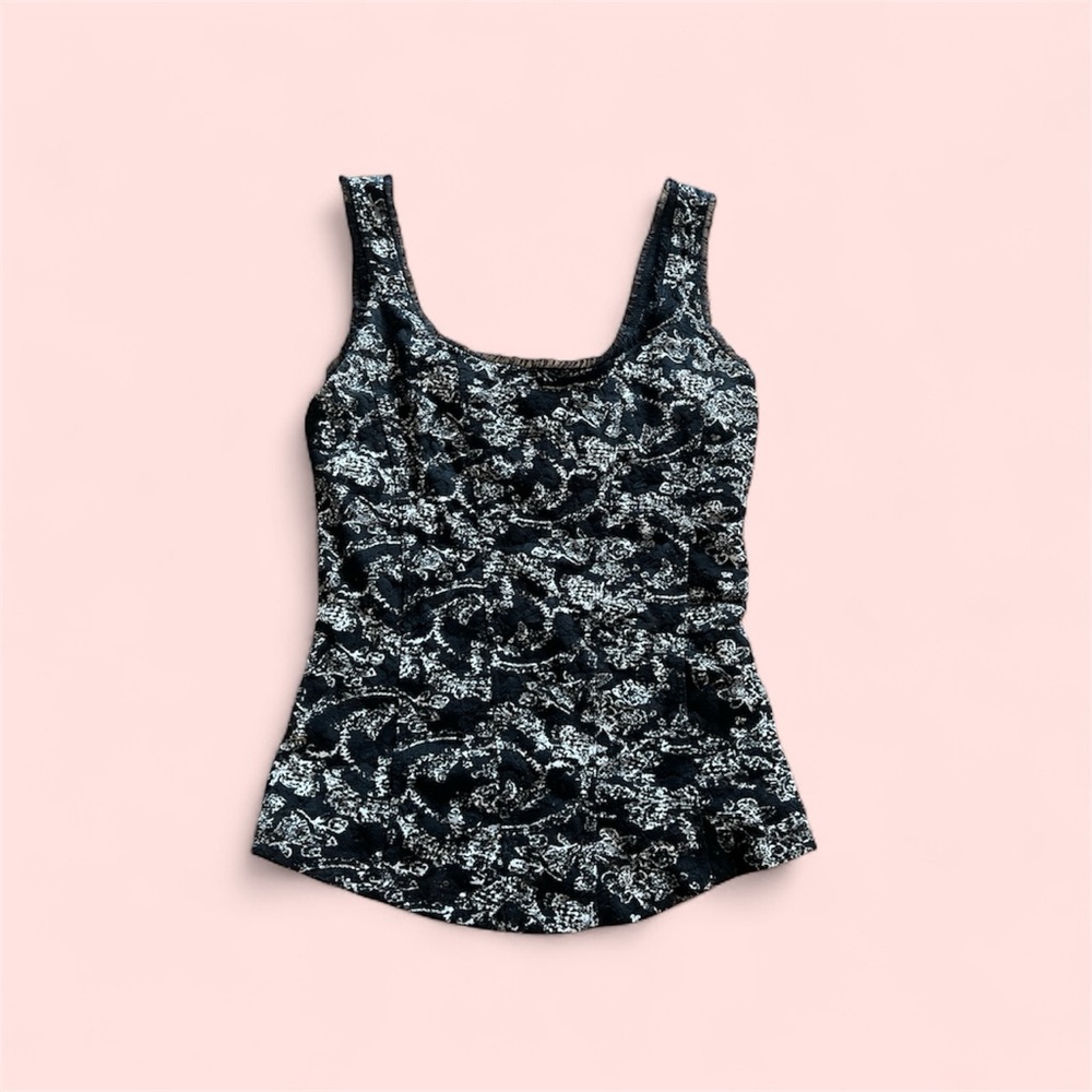 White House Black Market Black and White Floral Top